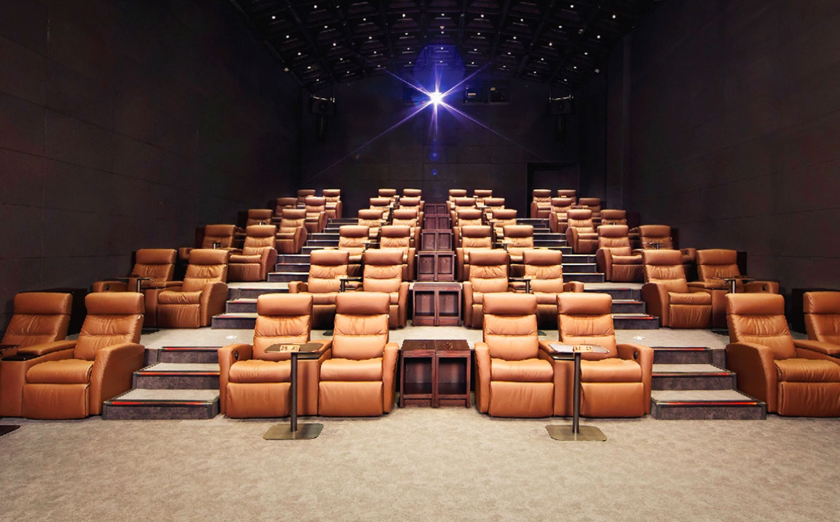 Ghế Gold Class – Chuẩn ghế rạp phim hạng sang