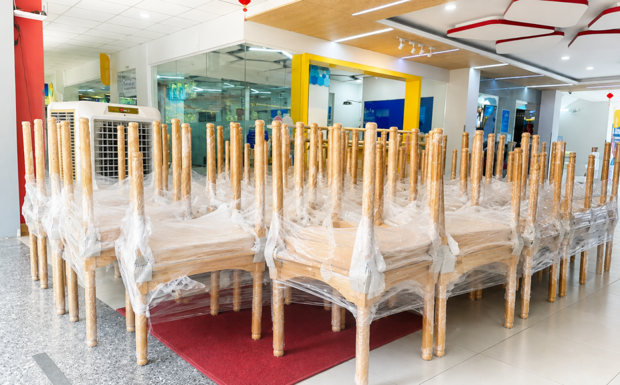 RPB Education & Public cung cấp bàn ghế gỗ an toàn, đạt chuẩn E0–E1 cho VAS