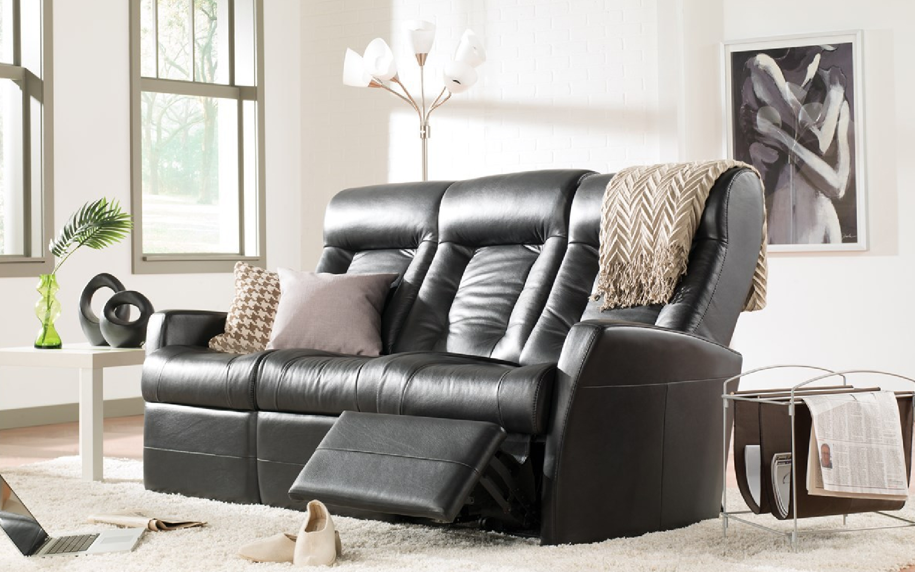 Luxurious RPB Education & Public home theater seating recreates a high-class cinematic space, where every moment is an experience of relaxation and elevated emotion.