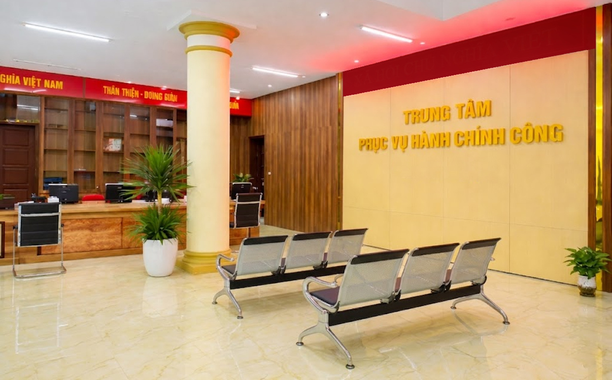 ghế băng chờ 3 chỗ ngồi SJ 9061-03 ở sảnh chờ sân bay đẹp