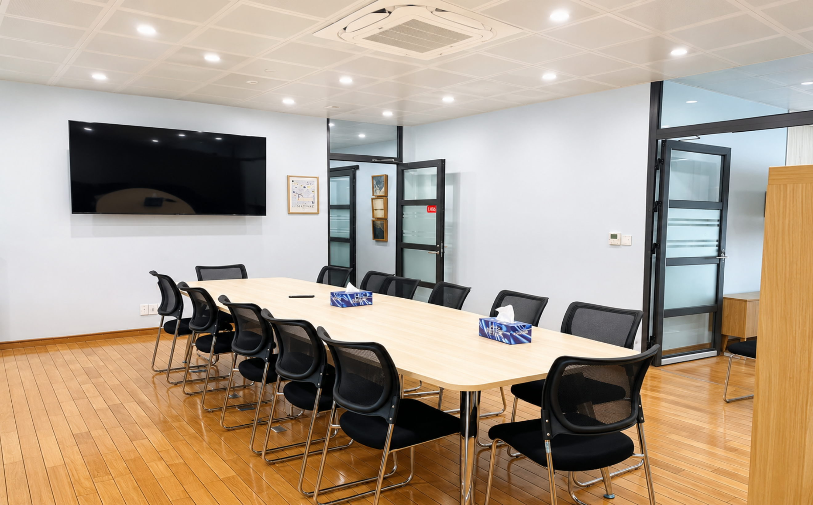 Nội thất trường học RPB Education & Public tại UNIS Hà Nội
