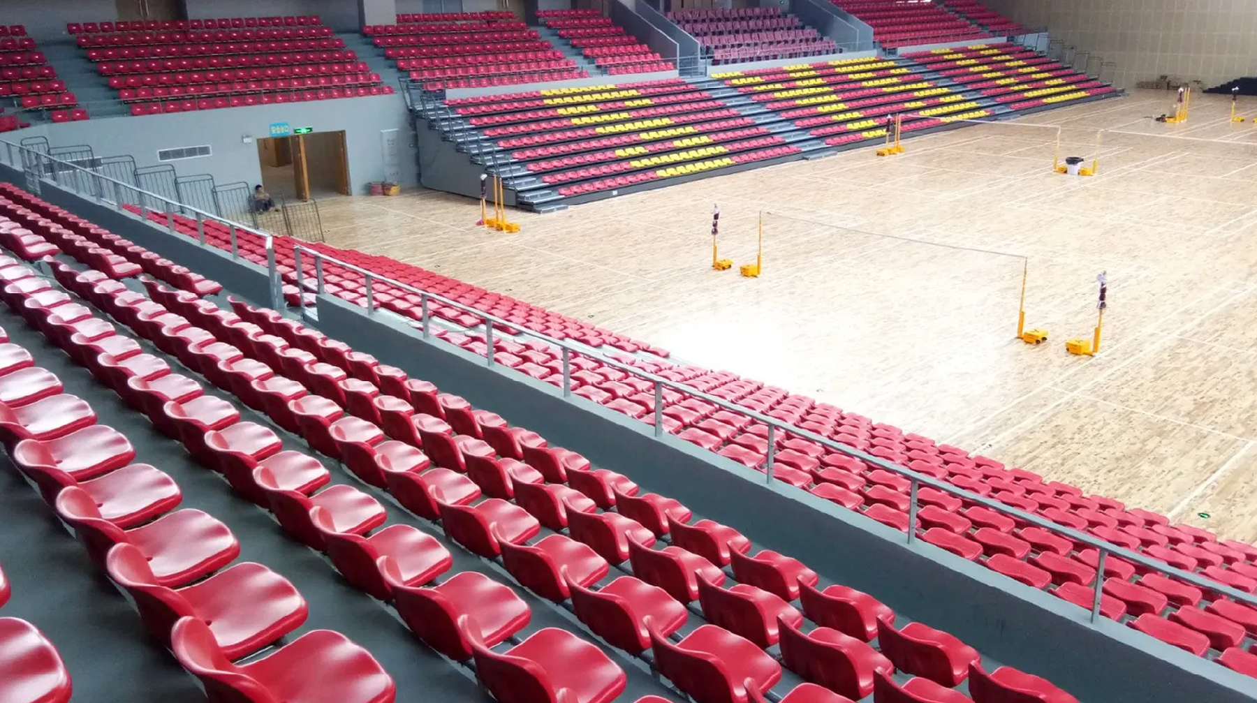 Ghế khán đài nhựa nguyên sinh bền bỉ, giảm thiểu chi phí bảo trì và vận hành trong dài hạn