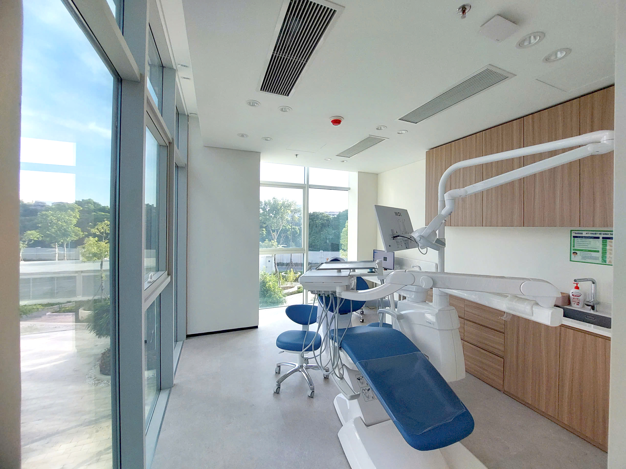 Hospital clinic