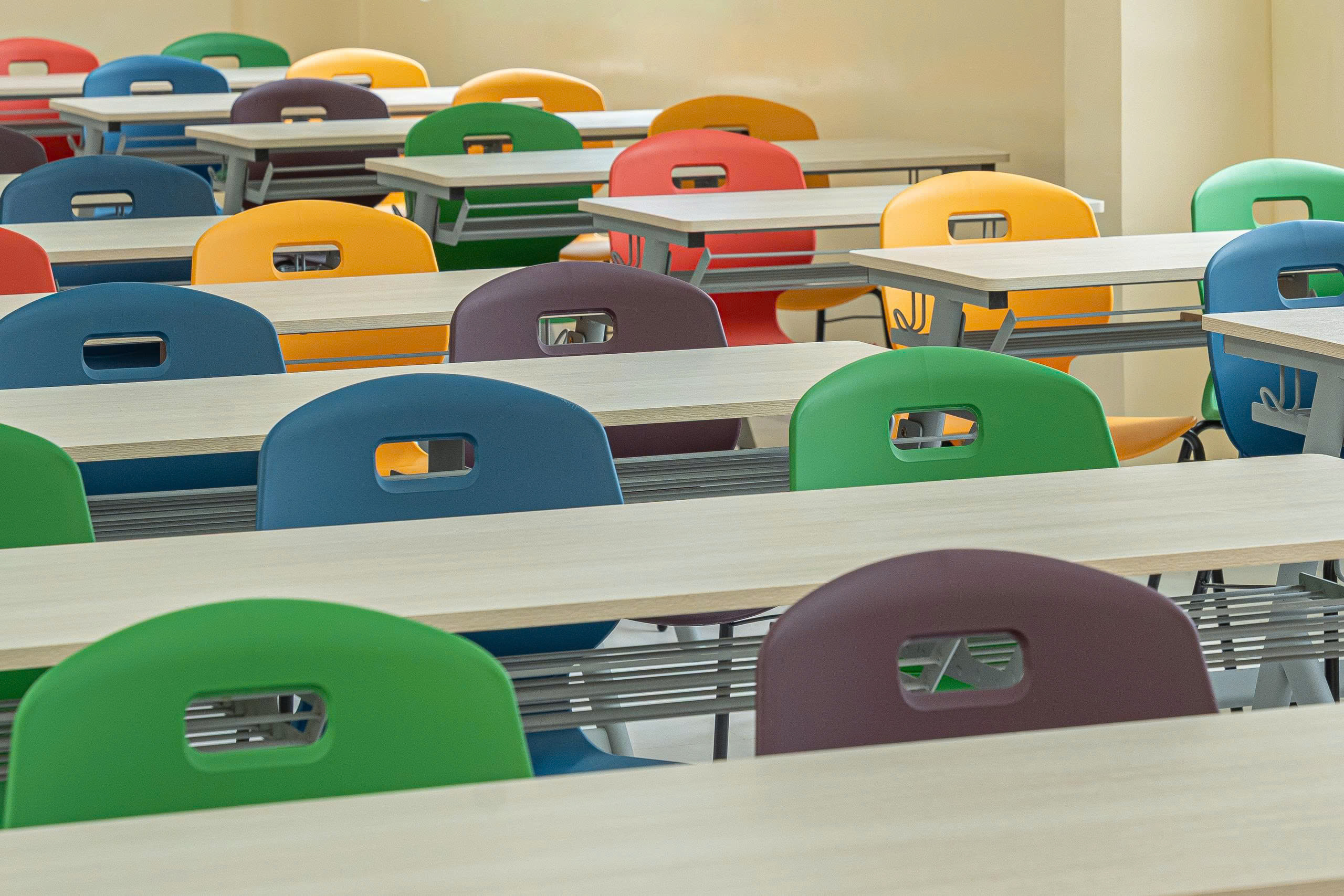 Lớp học trường ĐH Công nghệ Đồng Nai-3